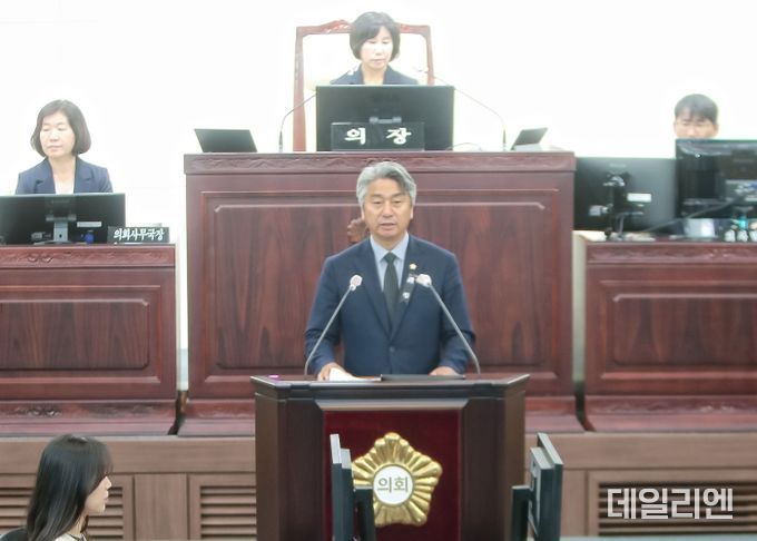 5분 발언하는 장철규 의원