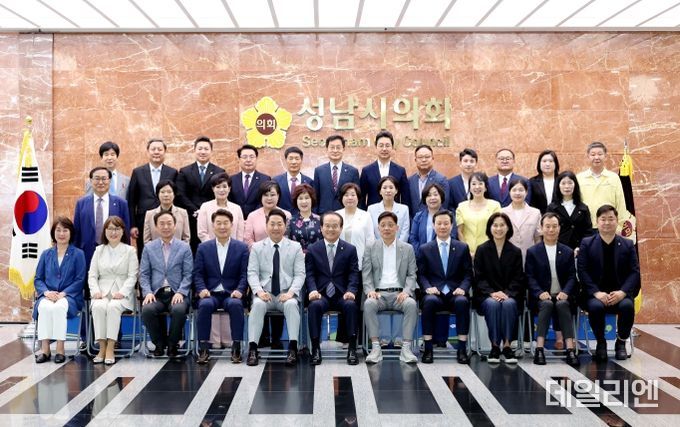 제9대 후반기 성남시의회, 개원 1개월을 돌아보다