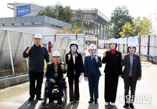 건립현장 방문 문화복지위원회 단체사진