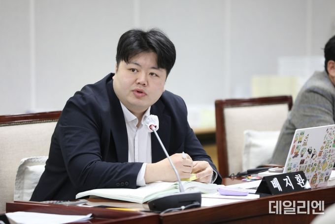 수원특례시의회 문화체육위원회 배지환 의원(국민의힘, 매탄1ㆍ2ㆍ3ㆍ4)