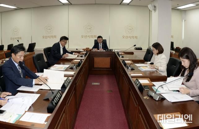 오산시의회, 의원연구단체 결과평가 심의위원회 개최▲ 제공=오산시의회