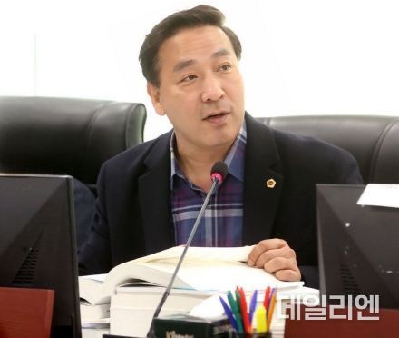 경기도의회 예산결산특별위원회 김용성 의원(더불어민주당, 광명4)